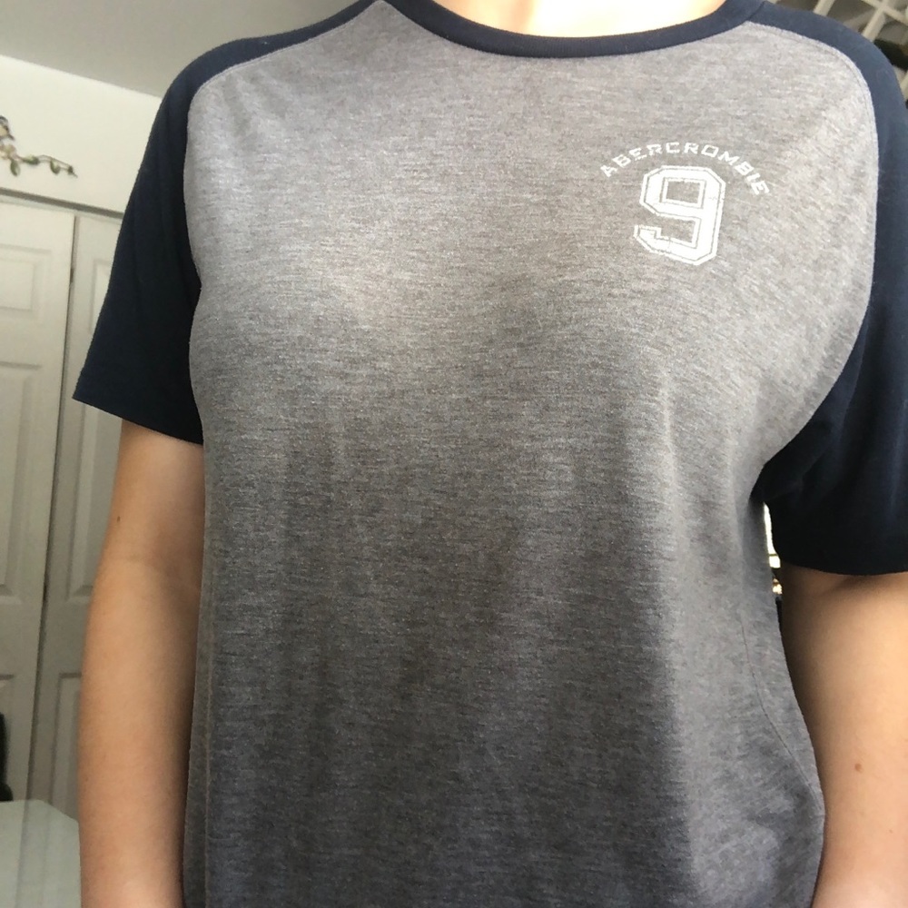 Sporty top